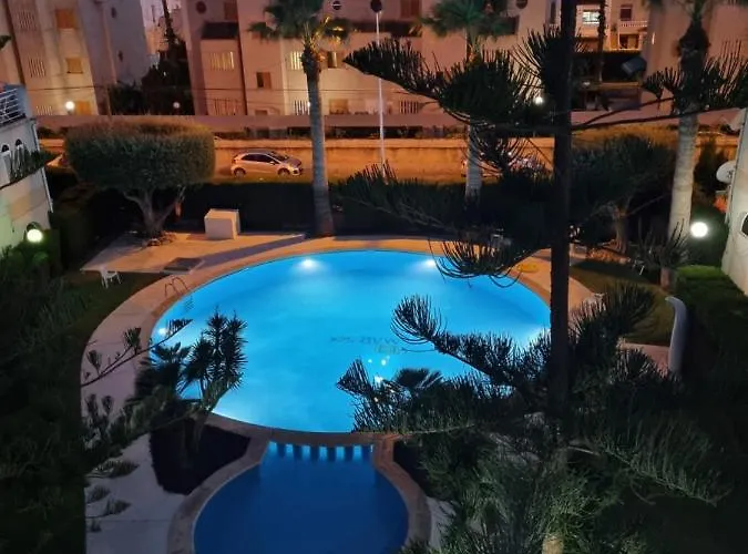 Flamenco Penthouse Sea View & Swimming Pool *