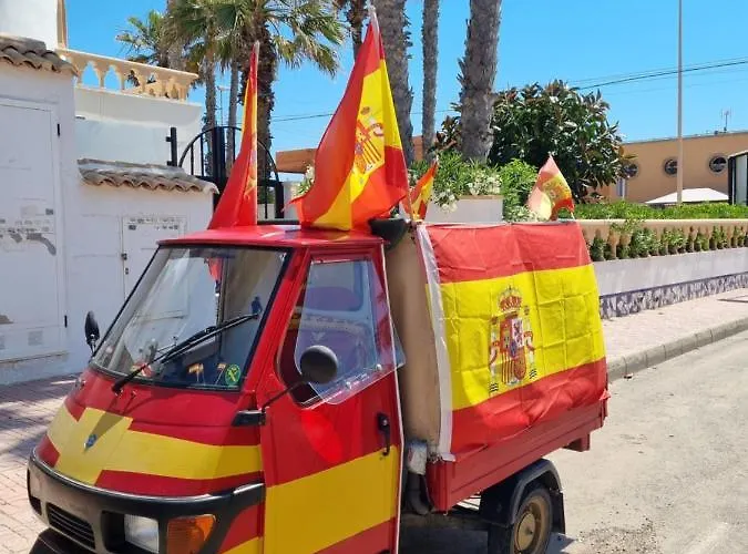 Flamenco Penthouse Sea View & Swimming Pool Lägenhet *