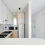 Flamenco Penthouse Sea View & Swimming Pool *