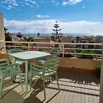 Apartment Flamenco Penthouse Sea View & Swimming Pool
