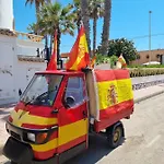 Flamenco Penthouse Sea View & Swimming Pool Apartment *