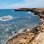 Flamenco Penthouse Sea View & Swimming Pool Апартаменты *